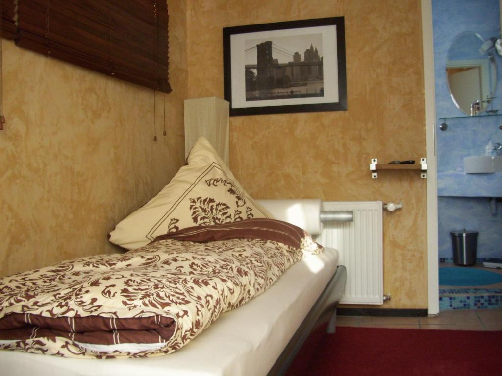 Fritzis Art Hotel Filderstadt Room photo
